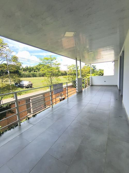 Apartamento de 4 alcobas en venta en El Castillo, Jamundí, 250 m² · foto 15 de 24