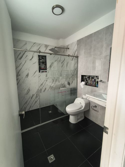Apartamento de 4 alcobas en venta en El Castillo, Jamundí, 250 m² · foto 18 de 24