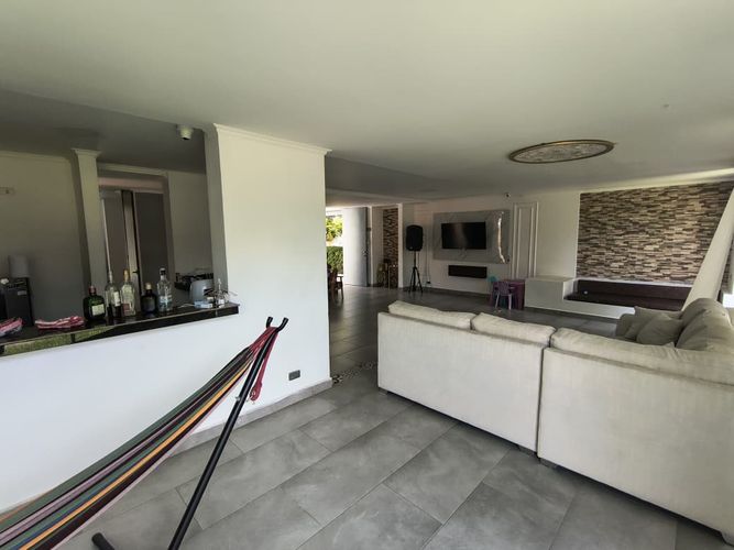Apartamento de 4 alcobas en venta en El Castillo, Jamundí, 250 m² · foto 21 de 24