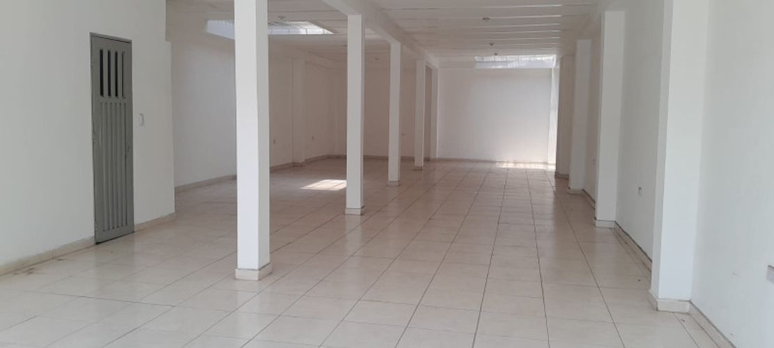 Bodega en venta en Los Pinos, Cali, 175 m² · foto 4 de 7