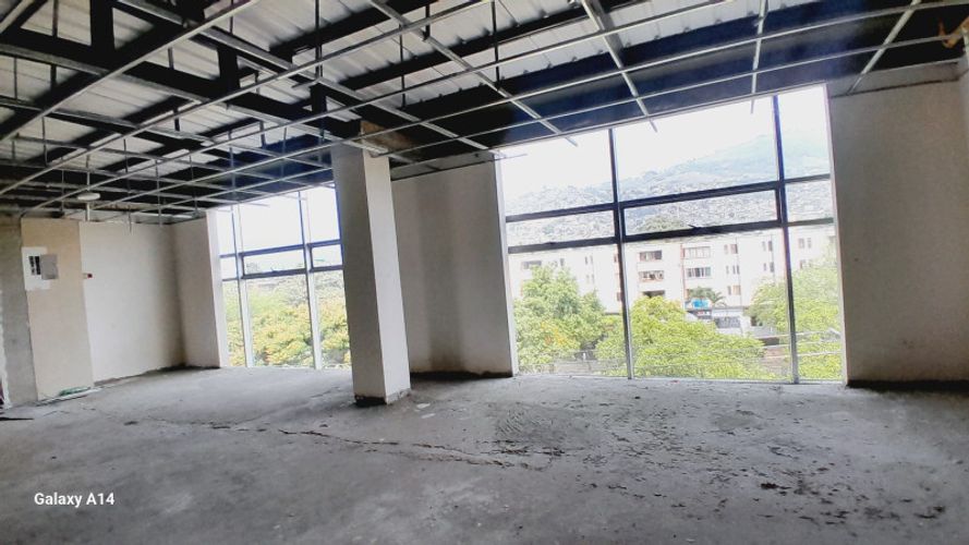 Edificio en arriendo en Tequendama, Cali, 1200 m² · foto 20 de 24