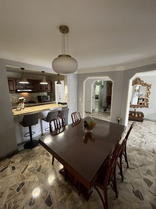 Apartamento de 2 alcobas en venta en El Bosque, Cali, 125 m² · foto 5 de 14