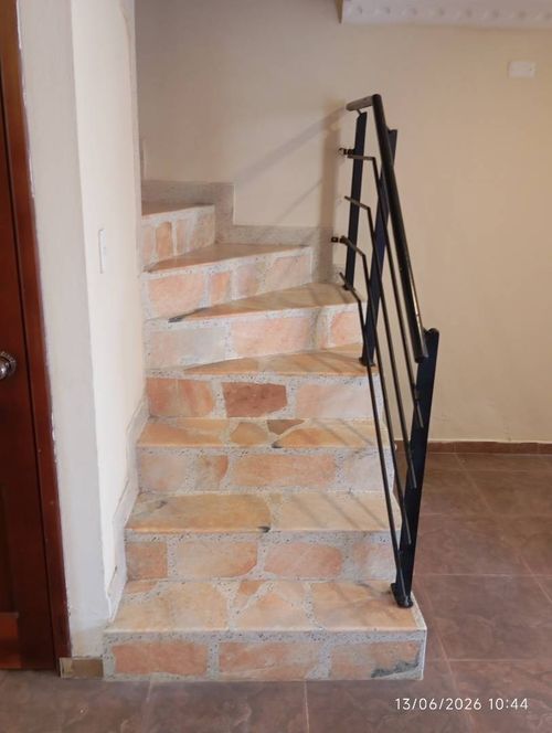 Casa de 5 alcobas en venta en Villa El Recreo, Pasto, 72 m² · foto 12 de 24