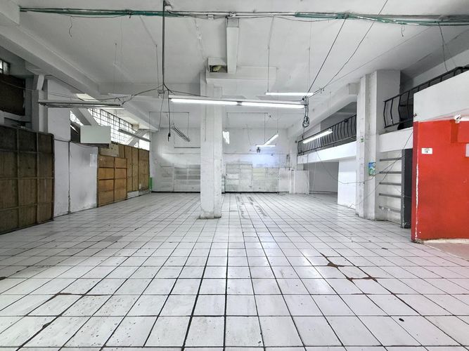 Local en arriendo en Sector Plaza De Bolivar, Pereira, 312 m² · foto 3 de 13