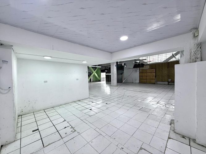 Local en arriendo en Sector Plaza De Bolivar, Pereira, 312 m² · foto 4 de 13
