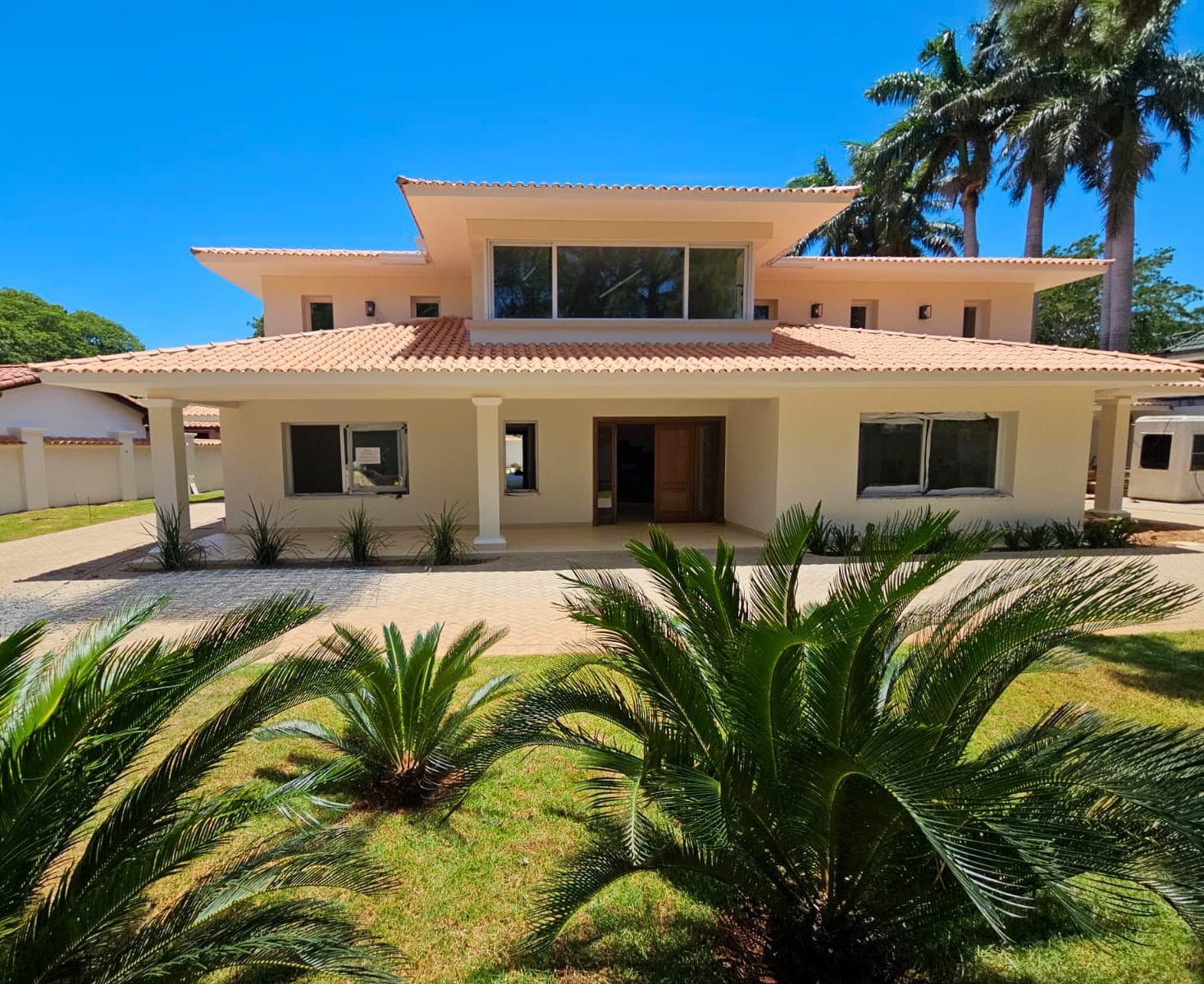 Departamento en alquiler con baja de precio en Mcal. Estigarribia
