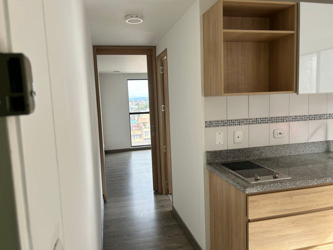 Apartaestudio en venta en Engativá, Bogotá, 30 m² · foto 8 de 16