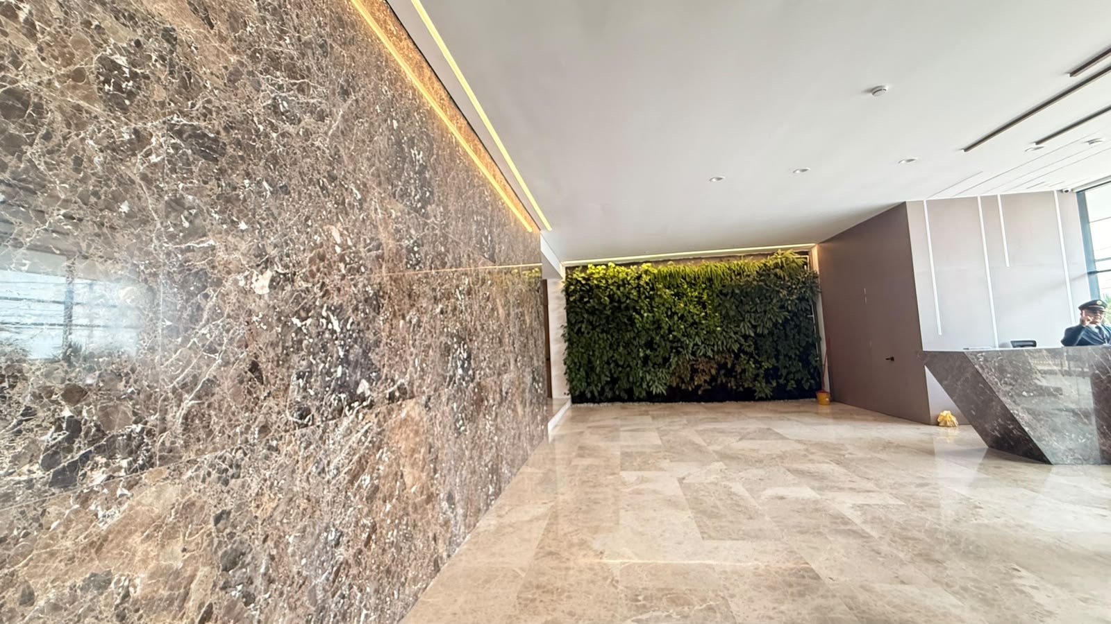 Apartamento en venta en Manga, Cartagena · foto 2 de 16