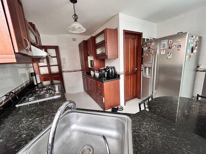 Casa de 3 alcobas en venta en Lagos Del Cacique, Bucaramanga, 218 m² · foto 6 de 22