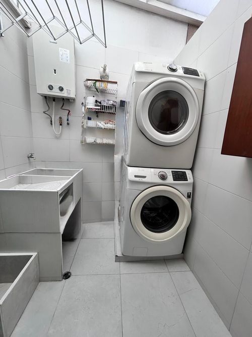 Casa de 3 alcobas en venta en Lagos Del Cacique, Bucaramanga, 218 m² · foto 7 de 22