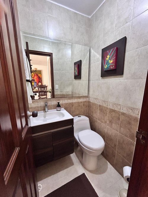Casa de 3 alcobas en venta en Lagos Del Cacique, Bucaramanga, 218 m² · foto 8 de 22