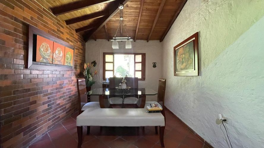 Casa de 4 alcobas en venta en La Mata, Piedecuesta, 300 m² · foto 5 de 24