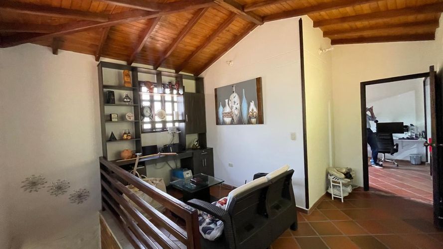 Casa de 4 alcobas en venta en La Mata, Piedecuesta, 300 m² · foto 14 de 24