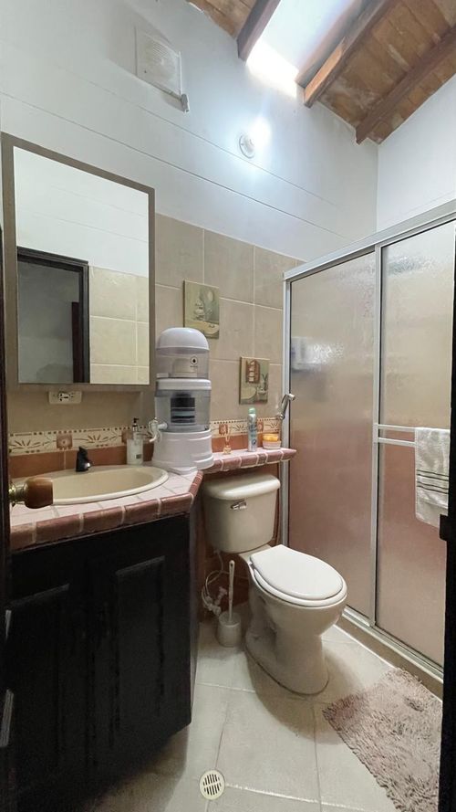 Casa de 4 alcobas en venta en La Mata, Piedecuesta, 300 m² · foto 19 de 24