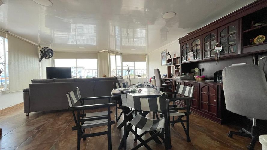 Casa de 4 alcobas en venta en La Victoria, Bucaramanga, 240 m² · foto 7 de 20