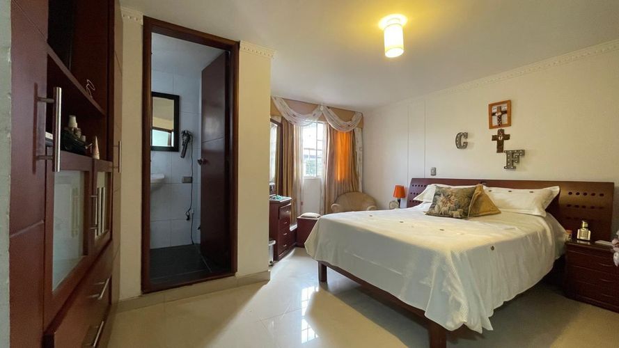 Casa de 4 alcobas en venta en La Victoria, Bucaramanga, 240 m² · foto 11 de 20