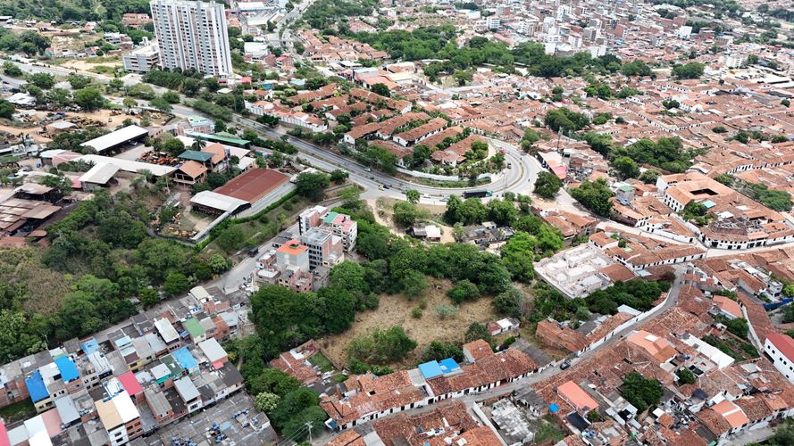 Lote en venta en El Poblado, Girón, 5 m² · foto 5 de 8