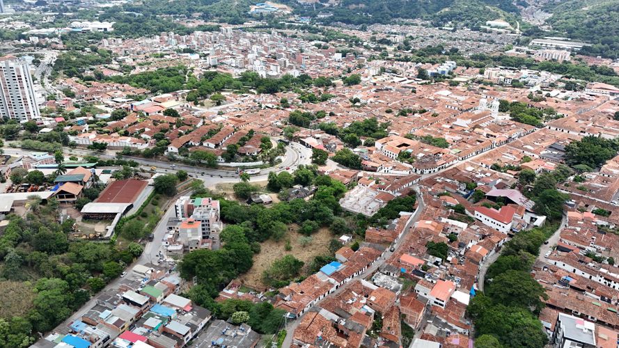 Lote en venta en El Poblado, Girón, 5 m² · foto 7 de 8