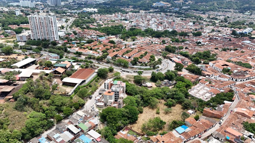 Lote en venta en El Poblado, Girón, 5 m² · foto 8 de 8
