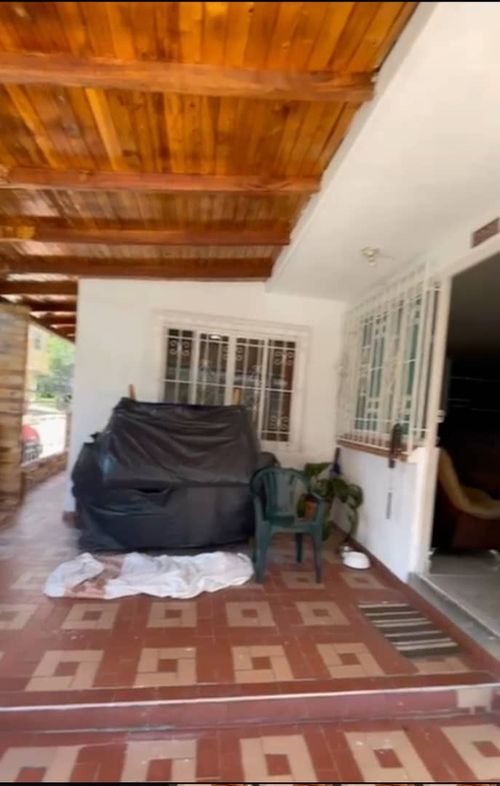 Apartamento de 4 alcobas en venta en Molinos Bajos, Floridablanca, 70 m² · foto 2 de 19