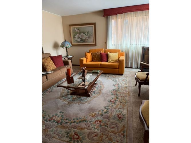 Apartamento en venta en Santa Barbara, Bogotá · foto 9 de 17