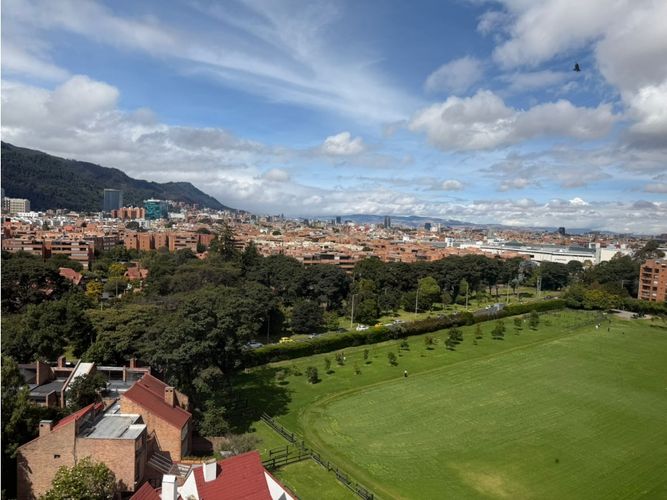 Apartamento en venta en Santa Barbara, Bogotá · foto 4 de 17