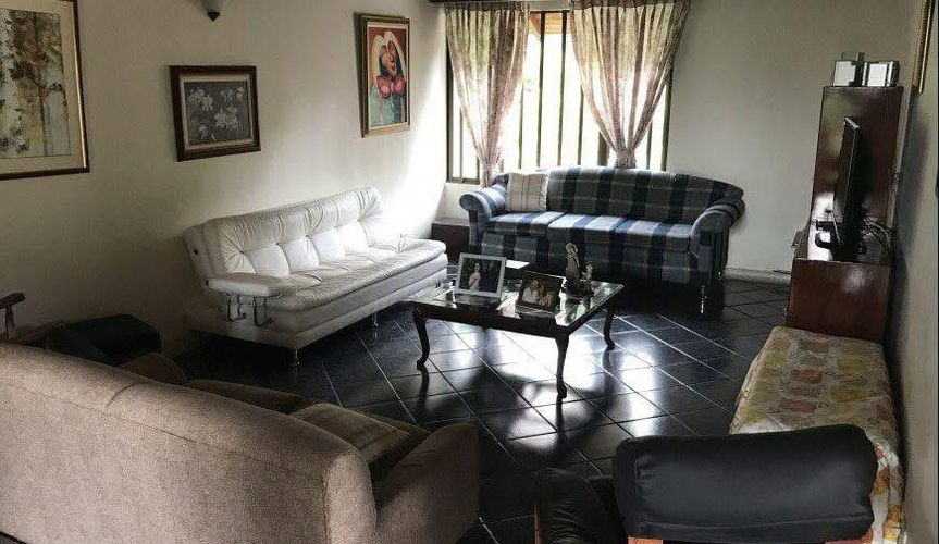 Casa de 6 alcobas en venta en Casco Antiguo - Floridablanca, Floridablanca, 500 m² · foto 8 de 20