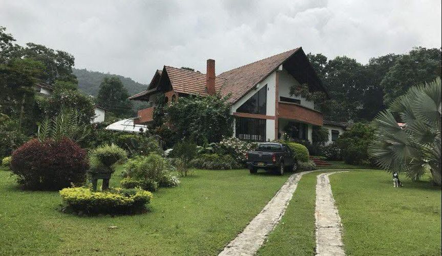 Casa de 6 alcobas en venta en Casco Antiguo - Floridablanca, Floridablanca, 500 m² · foto 18 de 20