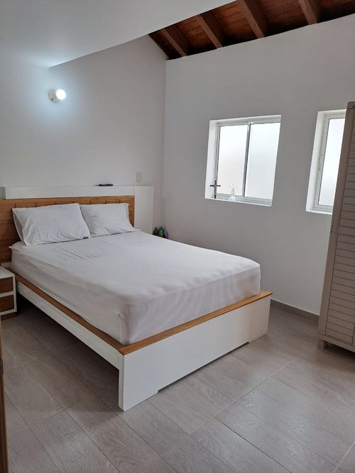 Casa de 3 alcobas en venta en Versalles, Floridablanca, 110 m² · foto 11 de 17