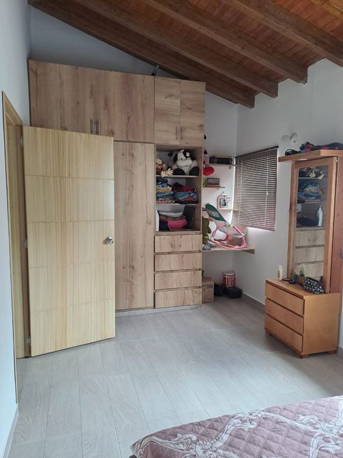 Casa de 3 alcobas en venta en Versalles, Floridablanca, 110 m² · foto 14 de 17