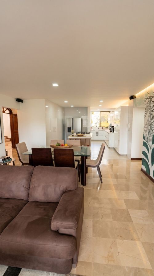 Apartamento de 3 alcobas en venta en Santa Teresita, Cali, 153 m² · foto 9 de 24