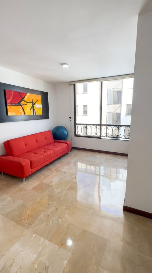 Apartamento de 3 alcobas en venta en Santa Teresita, Cali, 153 m² · foto 14 de 24