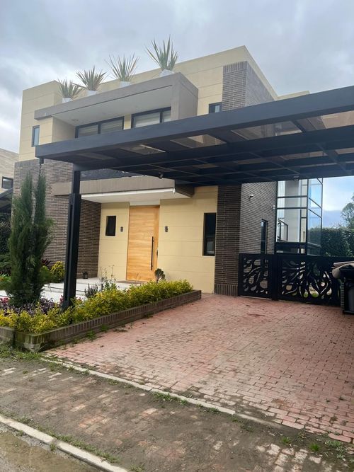Lote en venta en Tiquiza, Chía, 429 m² · foto 2 de 2