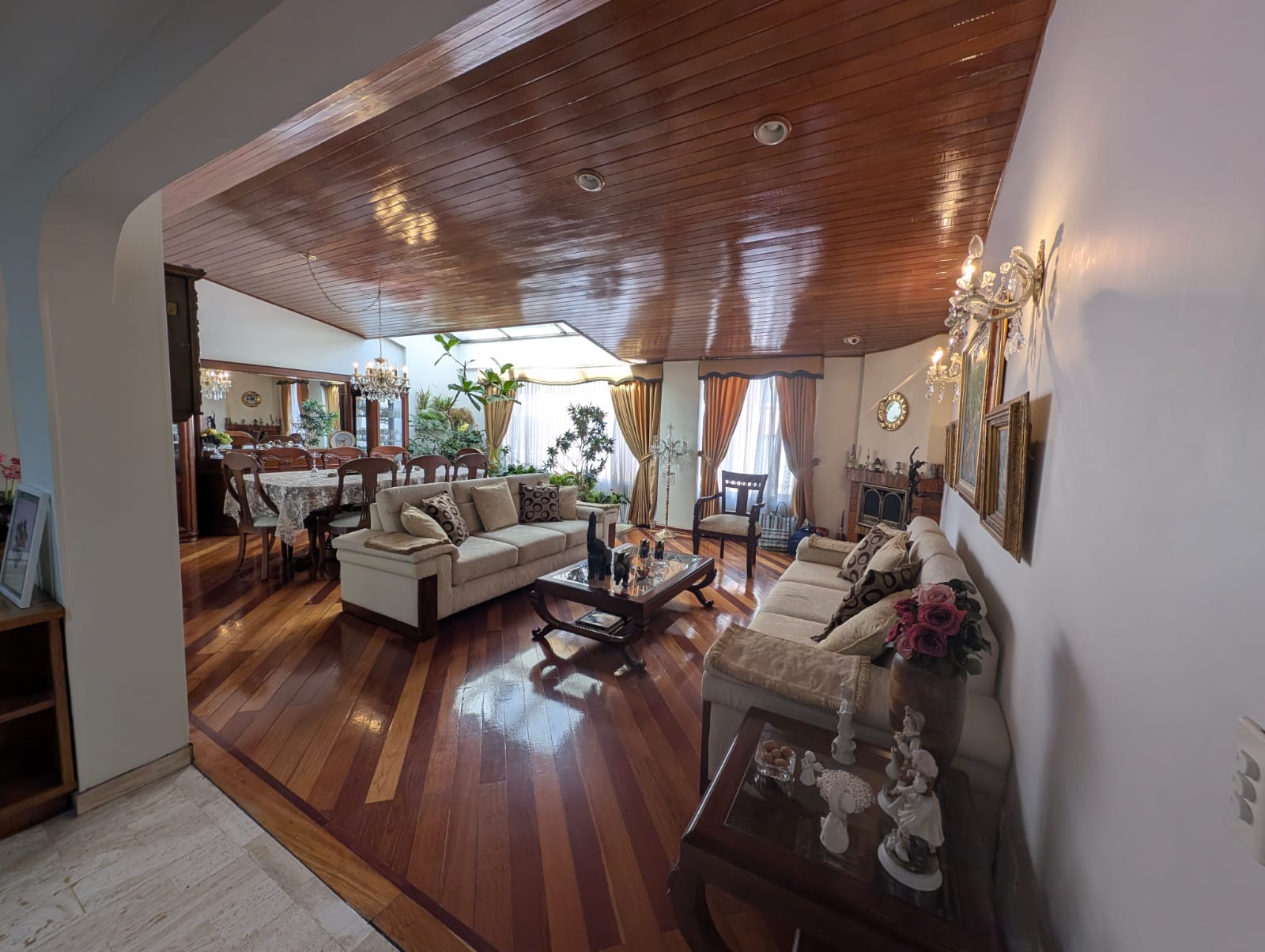 Apartamento en venta en Multicentro, Bogotá · foto 2 de 24
