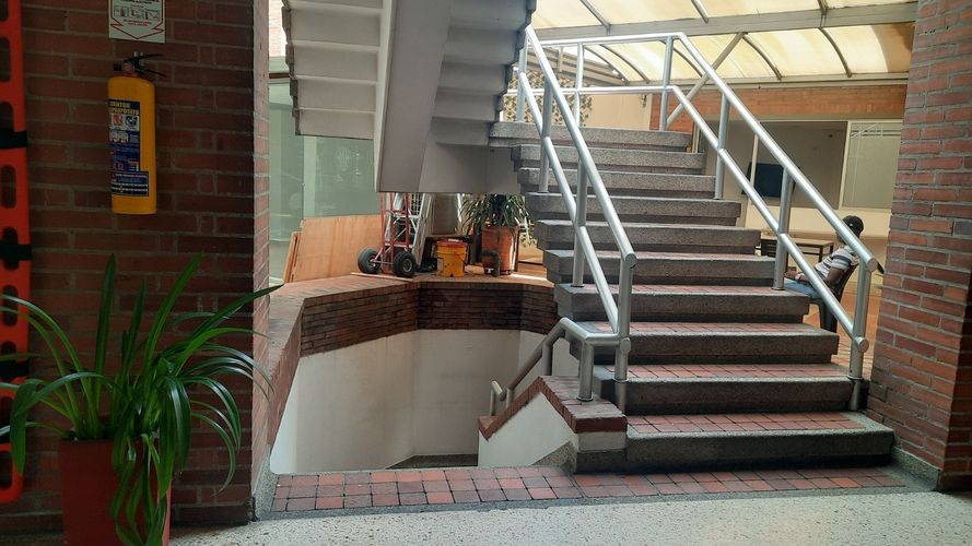 Local en arriendo en Cabecera Del Llano, Bucaramanga, 12 m² · foto 13 de 15