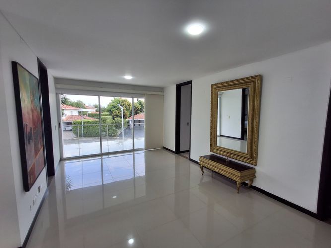 Casa de 5 alcobas en venta en Cali, 680 m² · foto 20 de 24