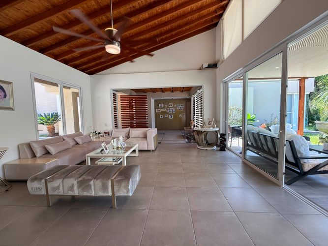 Casa de 6 alcobas en arriendo en Rozo, Palmira · foto 9 de 24