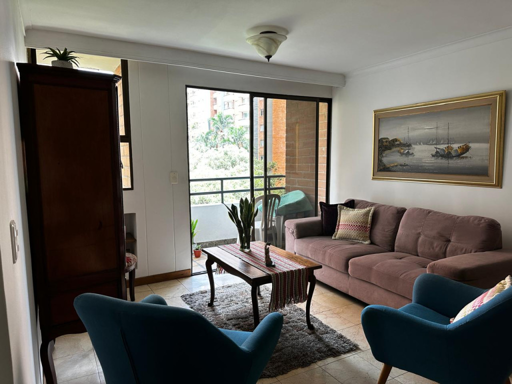 Apartamento en venta en El Poblado, Medellín 2
