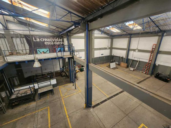 Bodega en venta en Belalcazar, Cali, 829 m² · foto 4 de 24