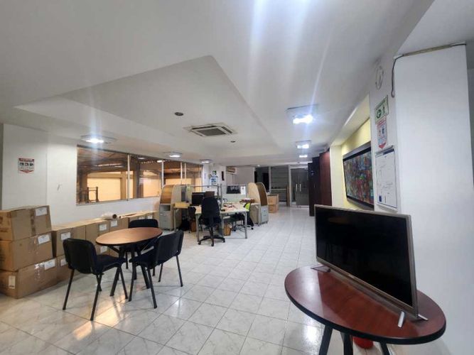 Bodega en venta en Belalcazar, Cali, 829 m² · foto 23 de 24