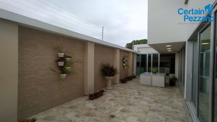 Casa de 4 alcobas en venta en Conjunto Residencial S.N., Puerto Colombia, 247 m² · foto 3 de 24