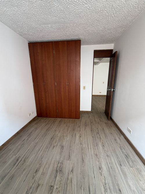 Apartamento de 4 alcobas en venta en Victoria Norte, Bogotá, 92 m² · foto 8 de 19