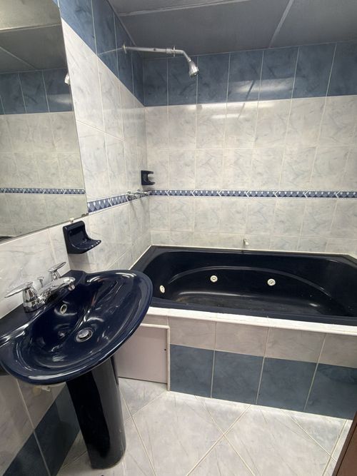Apartamento de 4 alcobas en venta en Victoria Norte, Bogotá, 92 m² · foto 17 de 19