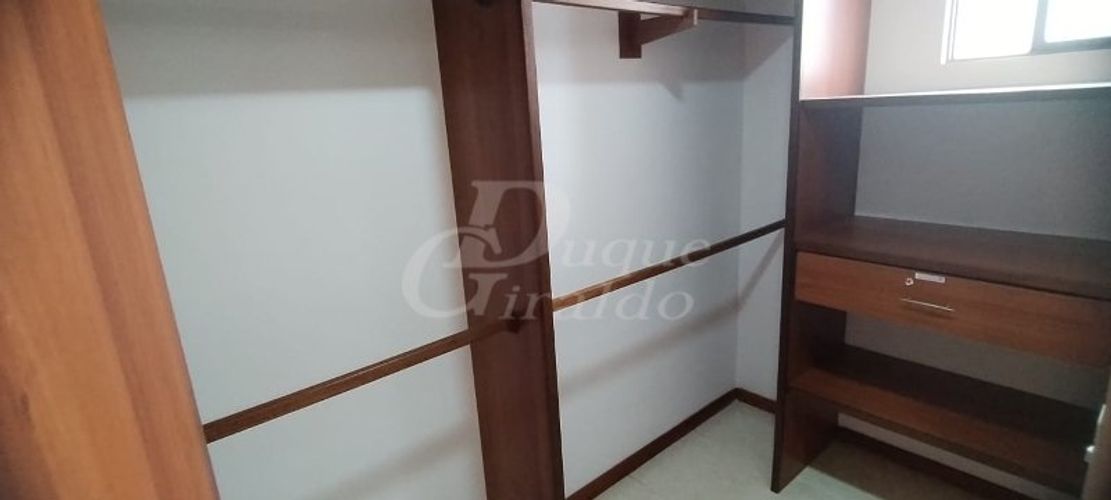 Apartamento de 3 alcobas en arriendo en La Florida, Medellín, 134 m² · foto 8 de 21