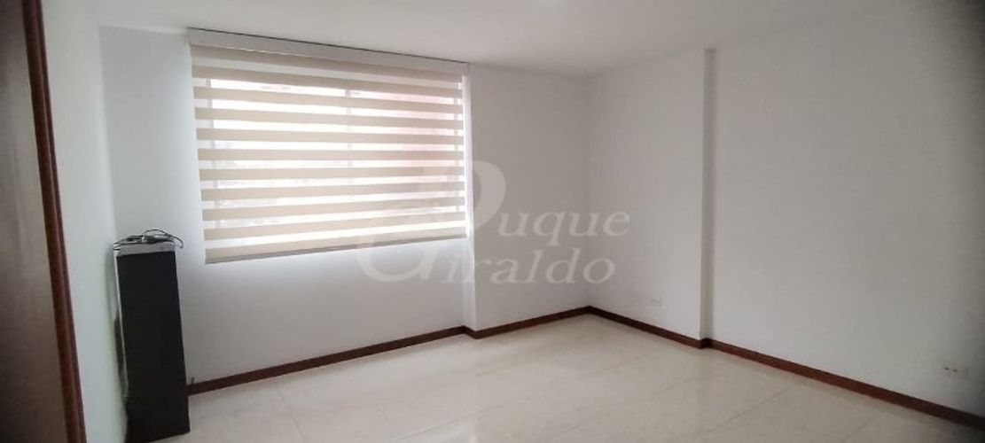 Apartamento de 3 alcobas en arriendo en La Florida, Medellín, 134 m² · foto 11 de 21