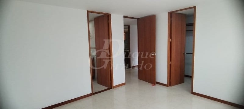 Apartamento de 3 alcobas en arriendo en La Florida, Medellín, 134 m² · foto 12 de 21