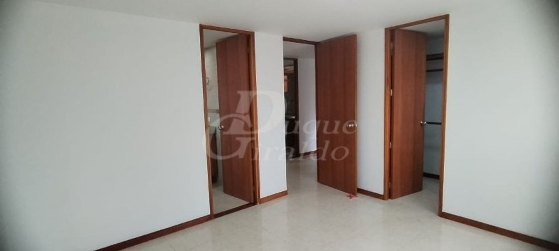 Apartamento de 3 alcobas en arriendo en La Florida, Medellín, 134 m² · foto 13 de 21
