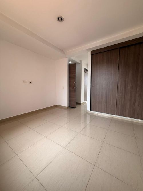 Apartaestudio en venta en Suramericana, Medellín, 32 m² · foto 6 de 10