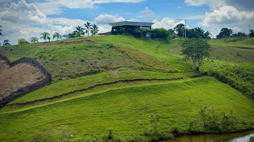 Lote en venta en Cerritos, Pereira · foto 5 de 7
