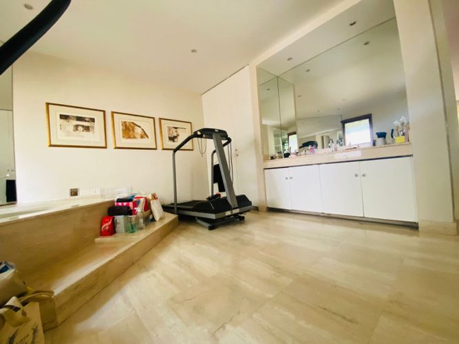 Apartamento de 3 alcobas en venta en El Refugio I, Bogotá, 360 m² · foto 13 de 24